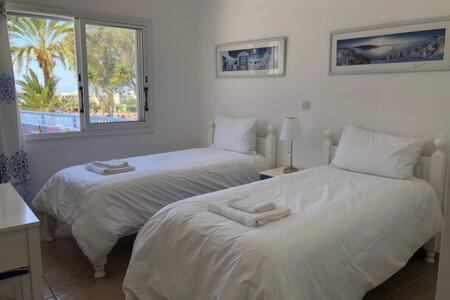 Kings Palace - Superb 2 Bed Ground Floor Apartment Paphos Extérieur photo